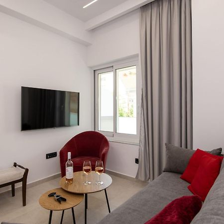 Cherry Central Luxury Suites Chania  Buitenkant foto