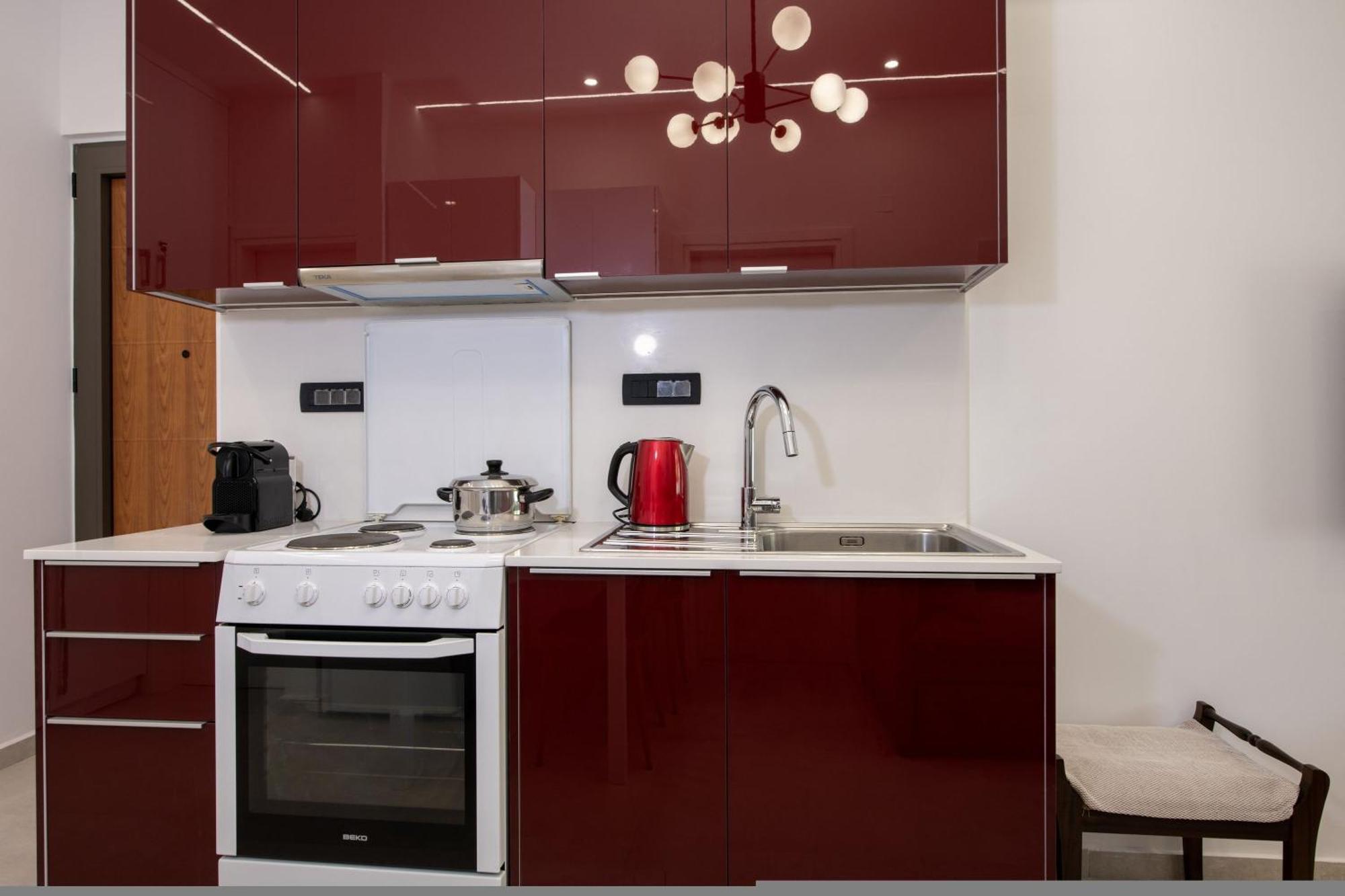 Cherry Central Luxury Suites Chania  Buitenkant foto
