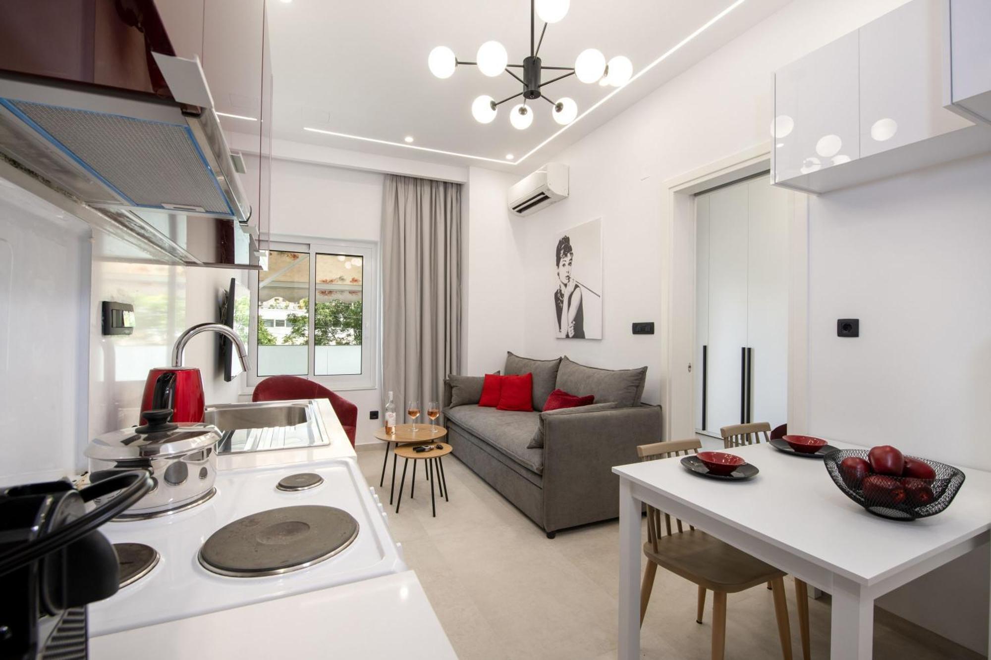 Cherry Central Luxury Suites Chania  Buitenkant foto