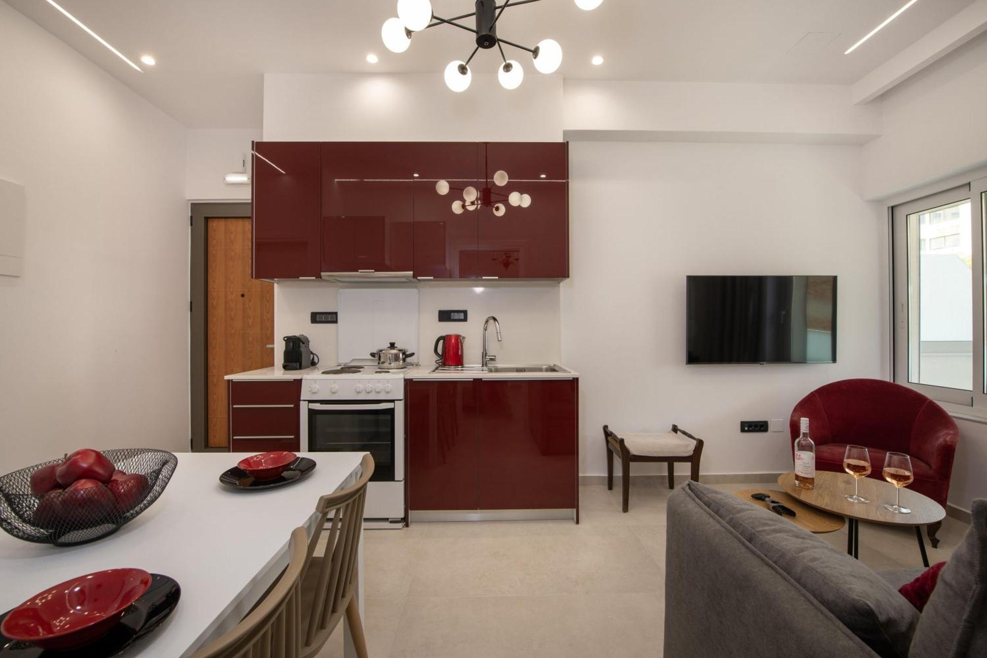 Cherry Central Luxury Suites Chania  Buitenkant foto