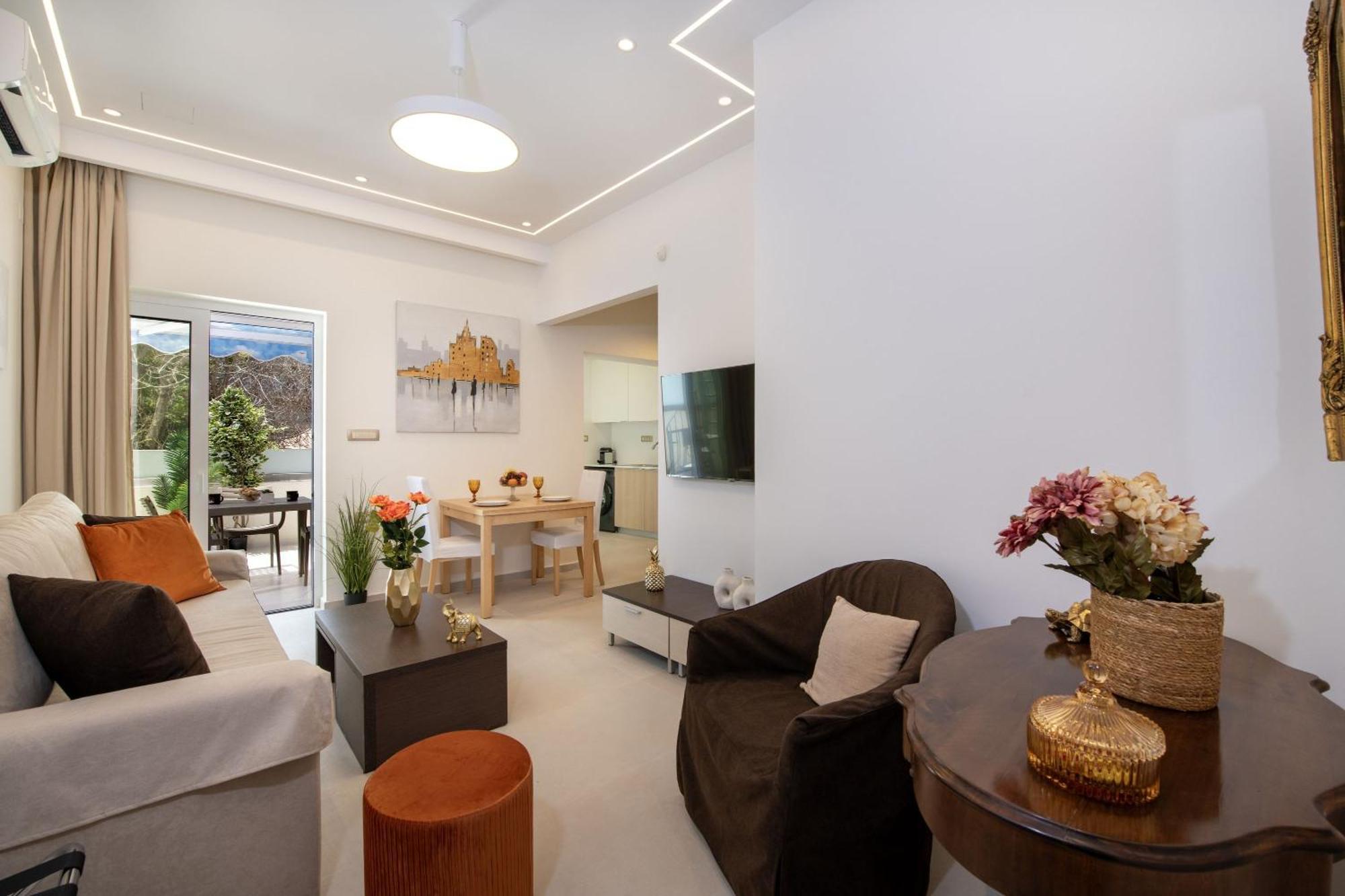 Cherry Central Luxury Suites Chania  Buitenkant foto