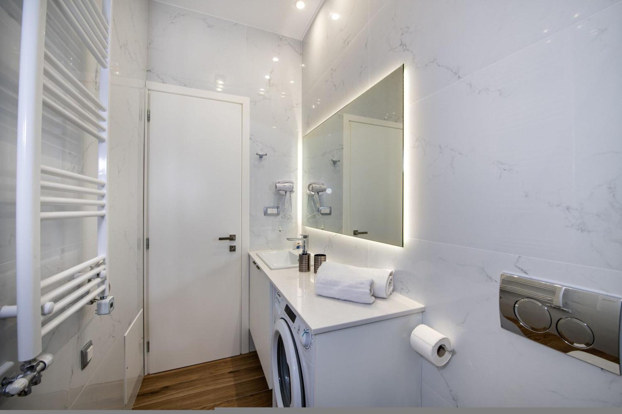 Cherry Central Luxury Suites Chania  Buitenkant foto
